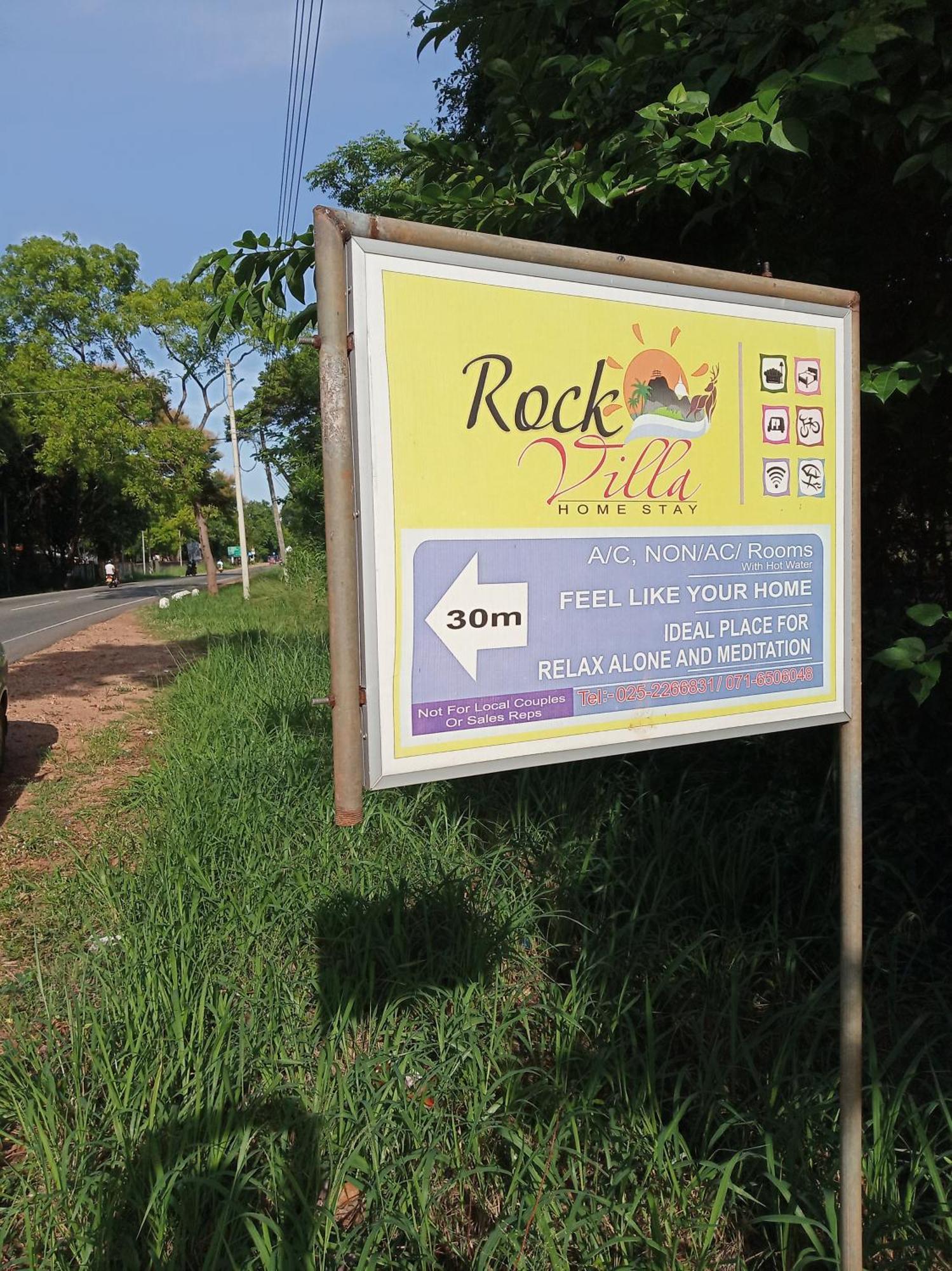 Rock Villa Relax City Home Mihintale Exterior photo